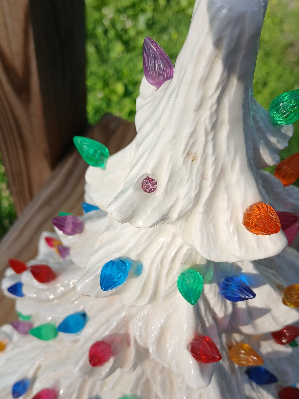 Vintage White Ceramic Holiday Tree with Multicolor Bulbs. Without Base. - Picture 5 of 7